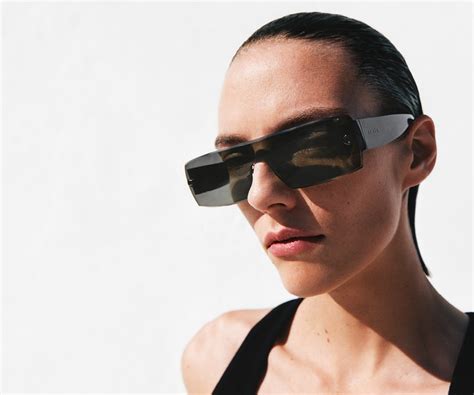 kering eyewear